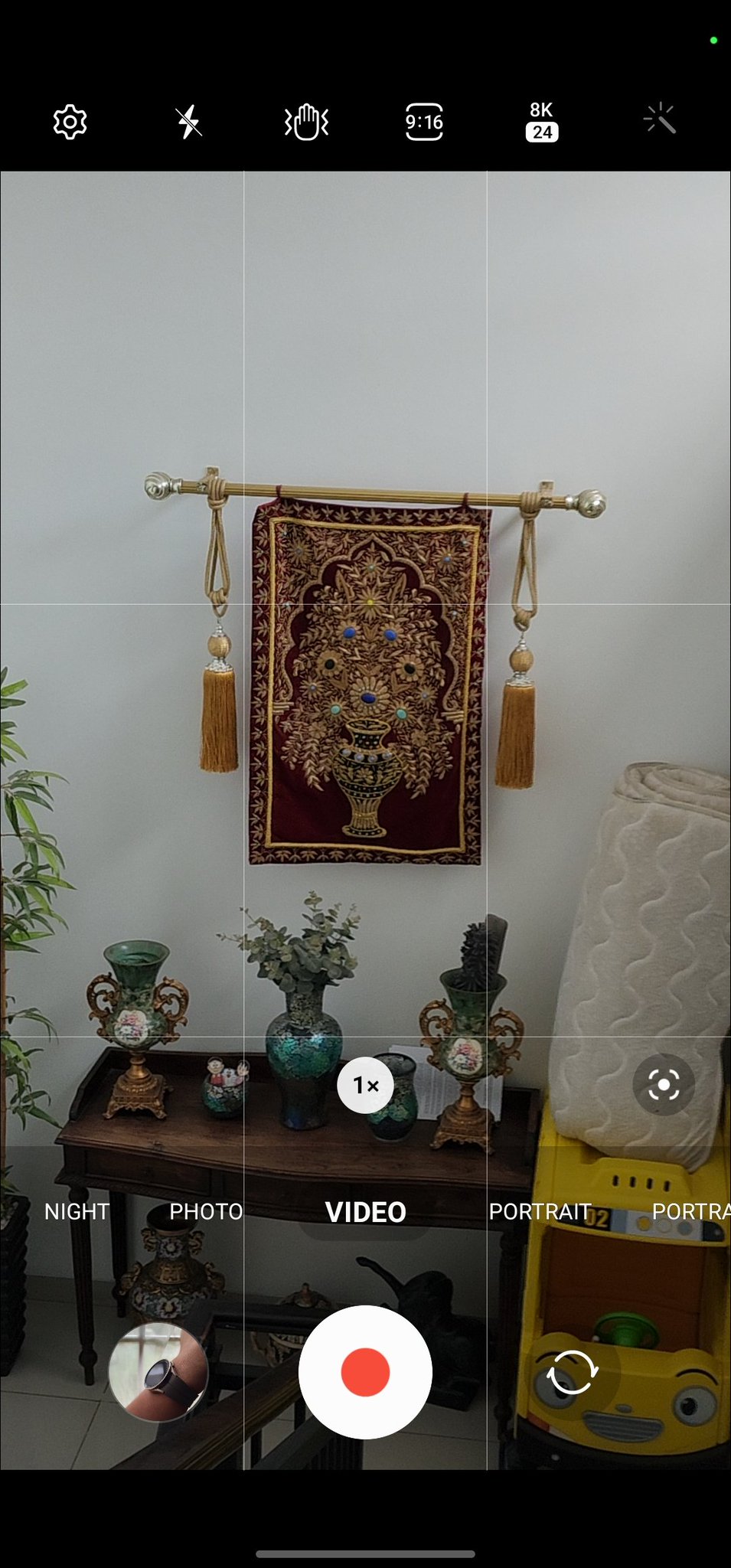 alvin-on-twitter-yes-these-screenshots-were-taken-at-the-same-time