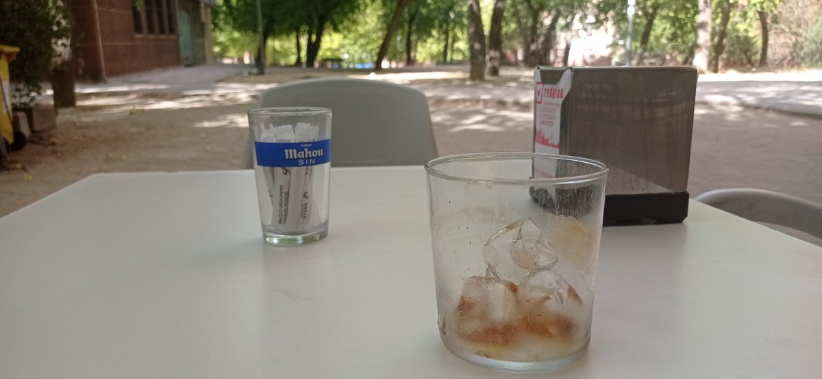 "en nuestras oficinas tenemos café bueno y gratis"

Pues bueno, pues vale, pues me alegro

#remotework