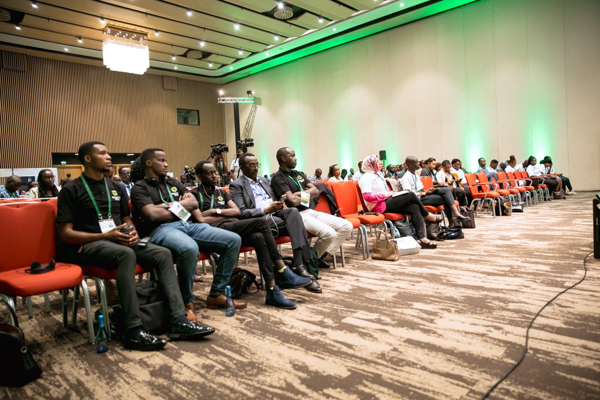 TheAGRF's tweet photo. “Africa's youth population will double by 2055 and true #foodsystems transformation will require their engagement. As we celebrate the @GoGettazAfrica winners, we are celebrating young #agripreneurs who are pioneering African solutions.” @TheRealNozi #youthtownhall #AGRF2022 https://t.co/WrDfROHQDW