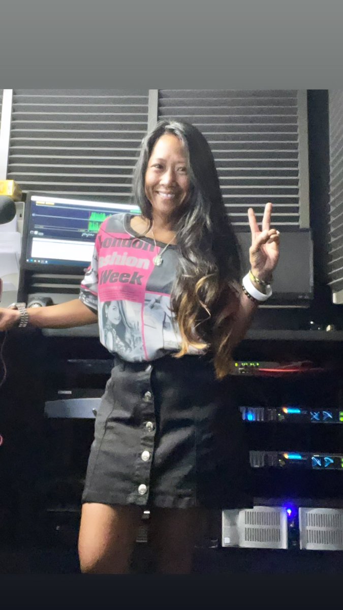 PINAYJD's tweet photo. Good morning 🌞 Yours truly has your “Good Morning Gorgeous Tour” tix, last chance to qualify for tix to see Wu/Tang &amp; Nas &amp; more!  #radioprincess #filipinaprincess #middays #pdlife #radiowarrior #womeninradio https://t.co/sAeX3EBIbi
