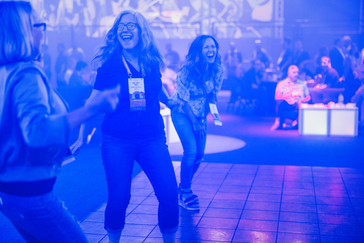 Gr8GameBusiness's tweet image. Lots of fun happening here at the conference!! Here&apos;s a sneak peek look at some of yesterday&apos;s workshops and networking opportunities!!

#GreatGameConference