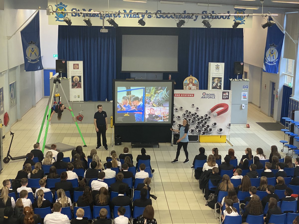 stmargaretglas's tweet photo. S1 &amp; 2 pupils enjoyed a great afternoon with BAE Systems Magnet Roadshow, organised by the Science and Technology Faculty!

#MyWoW #towardsbetterfutures #BAESystems https://t.co/Kdfvxdt68j