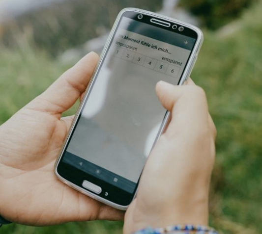 <a href="/KanningMartina/">Martina Kanning</a> and her team <a href="/SportKonstanz/">Sport Science Uni Konstanz</a> (<a href="/JPhilipplange/">Jan-PhilippLange</a> &amp; <a href="/LukasBollenbach/">Lukas Bollenbach</a>) use <a href="/movisens/">movisens GmbH</a> #accelerometers to capture movement in daily life. Combined w/ experience sampling, they investigate whether &amp; how regular #ProPELL training translates into everyday activity #lab2life