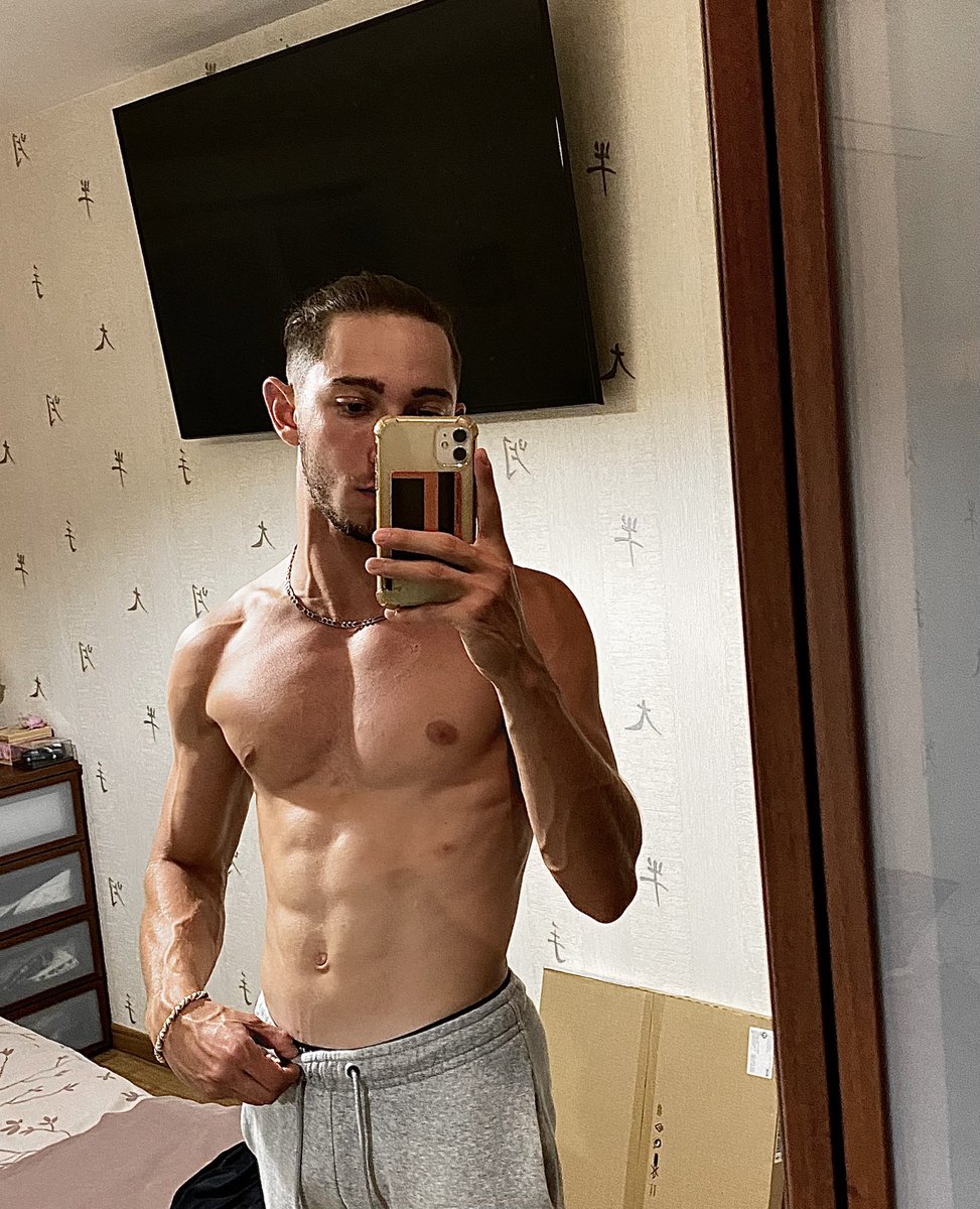 Ⓜ️ax tweet media