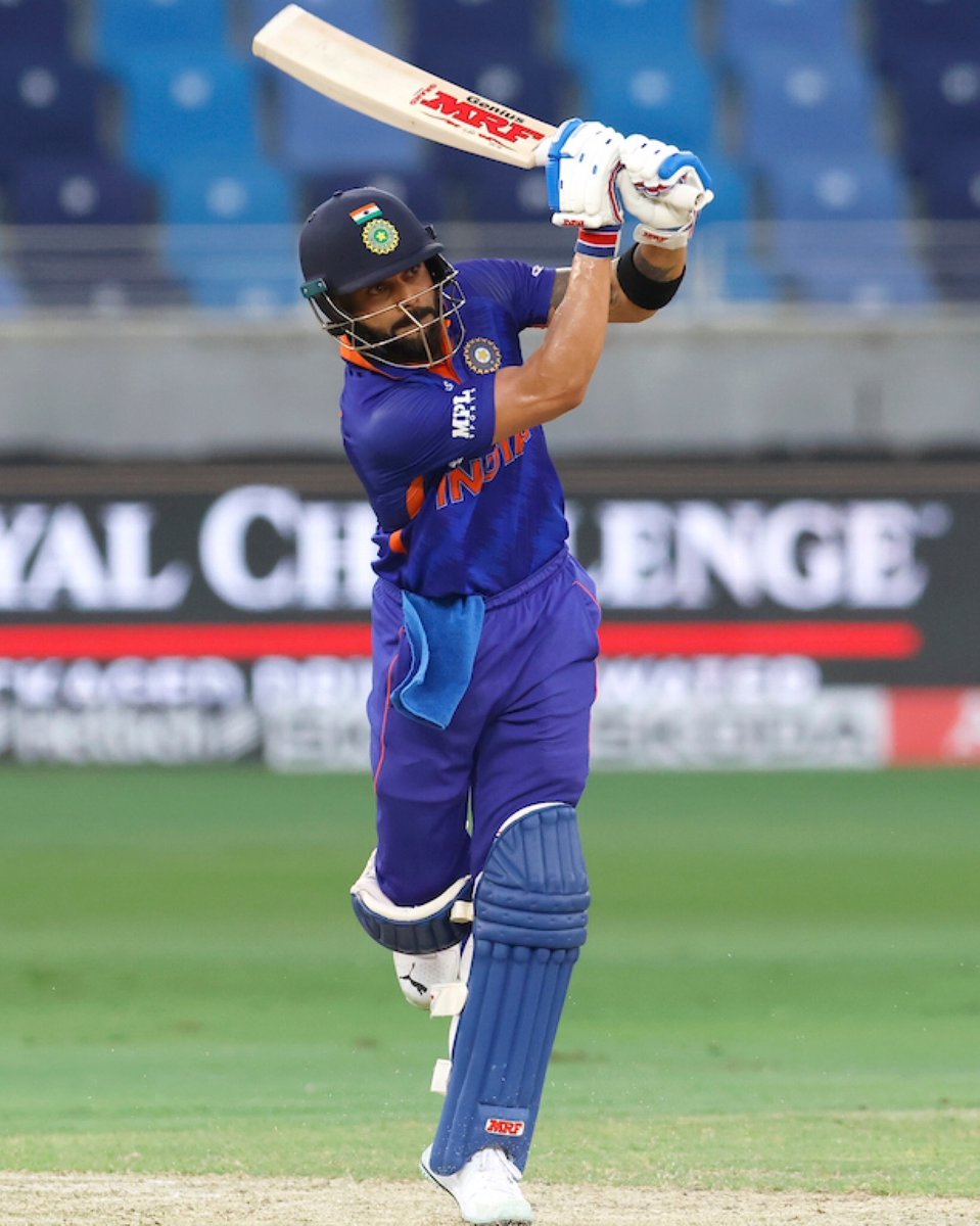 KKRiders's tweet photo. Vintage Kohli! 😍

📸: BCCI | @imVkohli #INDvAFG #AsiaCup2022 https://t.co/oERiCe8sWl