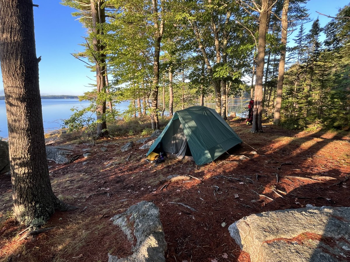 PennfieldSchool's tweet photo. Our upper school students look like they are having a great time this week in Wiscasset, Maine. #Chewonki #outdoorclassroom #middleschool https://t.co/hfJZWeCRLG