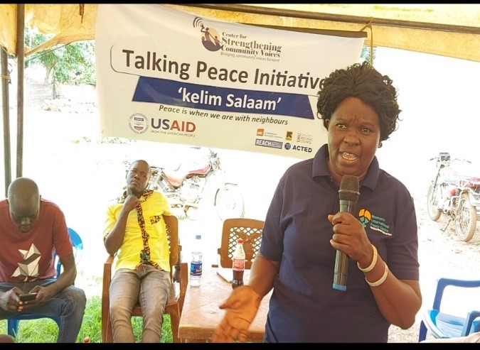 GraceJohnKenyi's tweet photo. "we have been going door to door mediating #conflicts,providing psychosocial support to #Survivors of #GBV &amp; advices for people whose houses/lands were taken to seek legal options rather than taking #Law into their Hands" Said Rose Stephen #WomenBuilding  #Peace in Wau @CCscov https://t.co/8OlylE3XKz