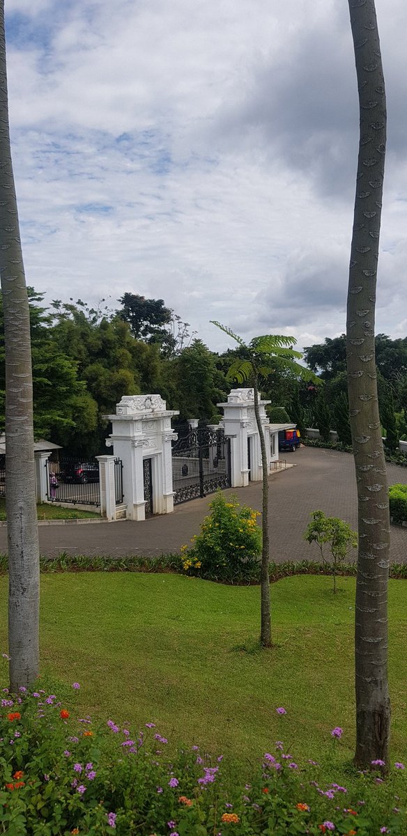 LiyaTrie's tweet photo. Besok aldebaran sudah kembali ke pondok pelita dengan cerita dan jadi orang yang asing di rumahnya sendiri. #IkatanCintaEp866 https://t.co/muNxedu088