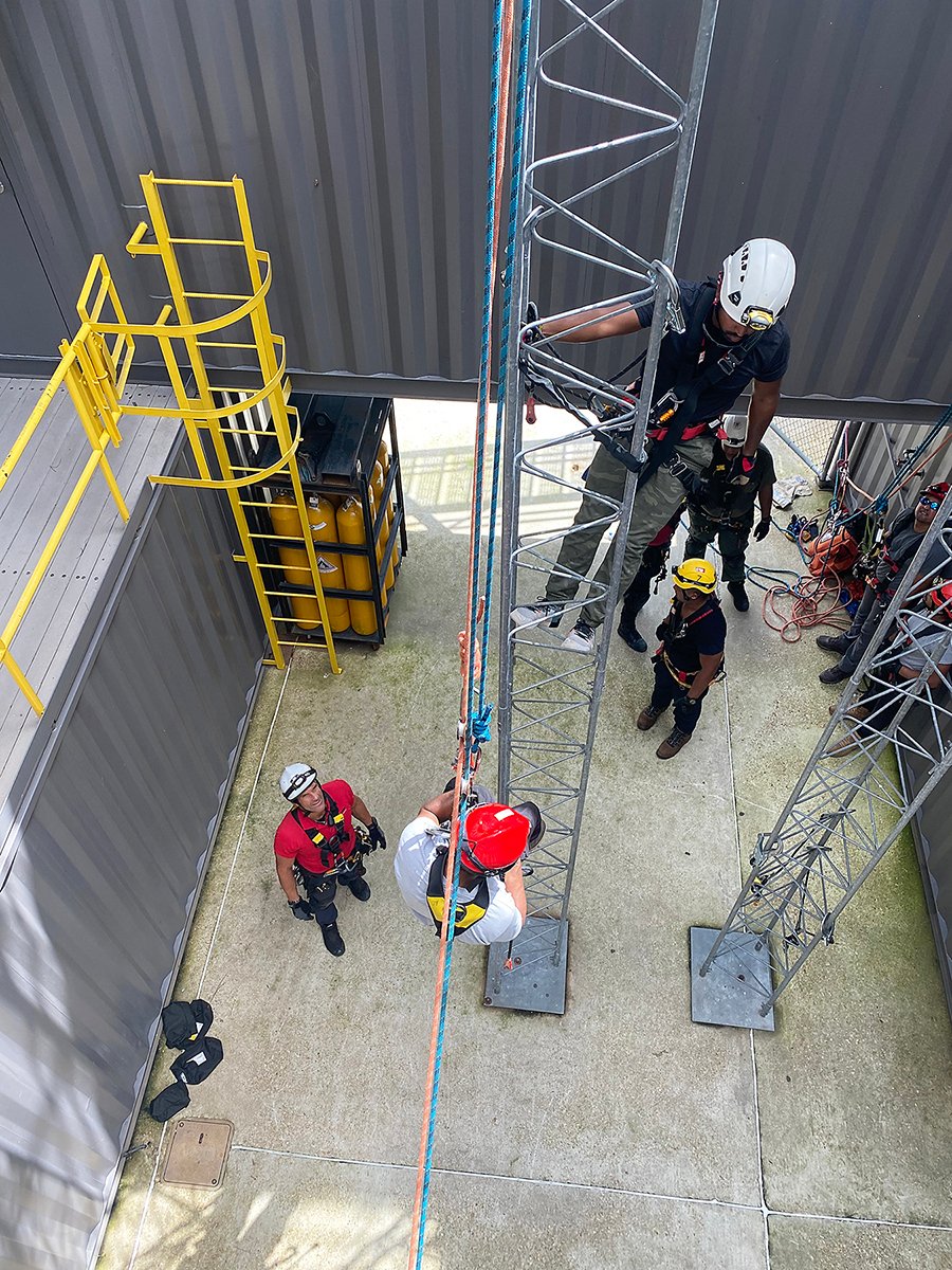 RocoRescue's tweet photo. Congrats to our international students from Trinidad who rose to the challenge and successfully completed Roco Rescue’s Fast-Track™ Confined Space and Rope Rescue Technician Course! Thank you for 2 incredible weeks!! #WeDoRescue #RescueTraining #roperescue #technicalrescue https://t.co/waVn3Po3ov