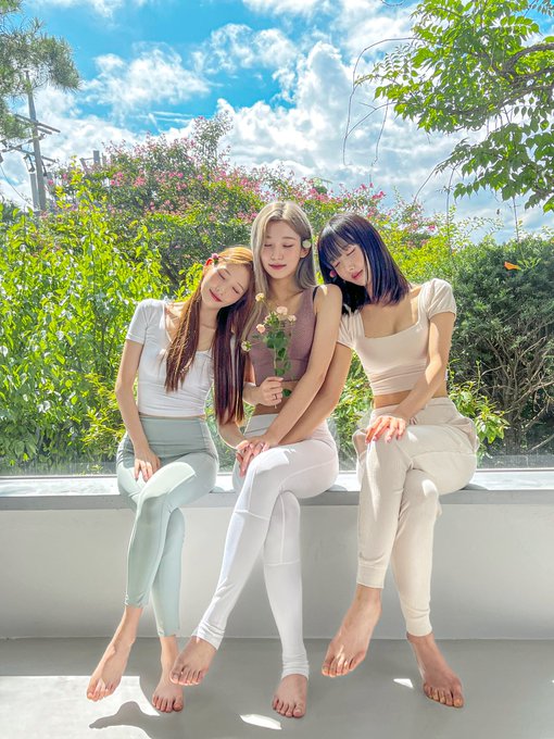 FcJEId1aAAEqt9u?format=jpg&name=small