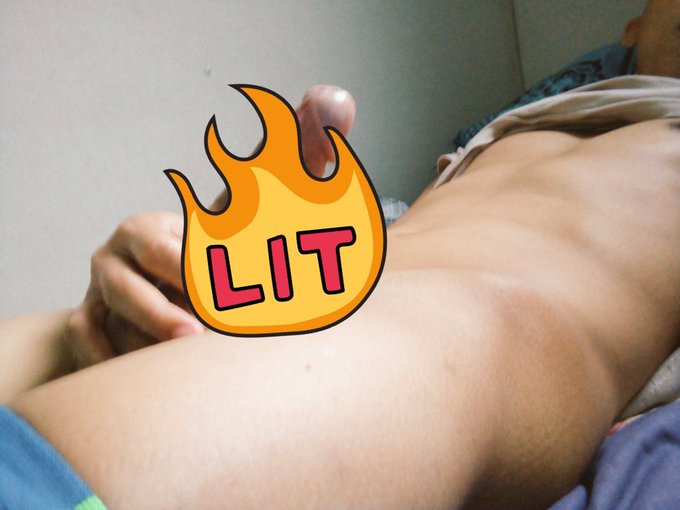👉👌libog na Naman ..🥺🥺 https://t.co/Pgcp4fzIdH<a href="/tag/forhire"class="tags"><span>#forhire</span></a><a href="/tag/satisfiedcustomer"class="tags"><span>#satisfiedcustomer</span></a><a href="/tag/alterdavao"class="tags"><span>#alterdavao</span></a>