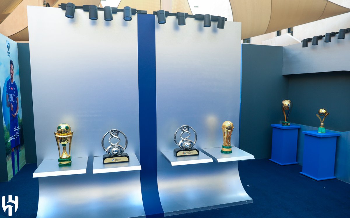 Alhilal_FC's tweet photo. 🔝ذهب #الهلال في أرض كأس العالم 🏆💙 https://t.co/ld0L1SPy2L