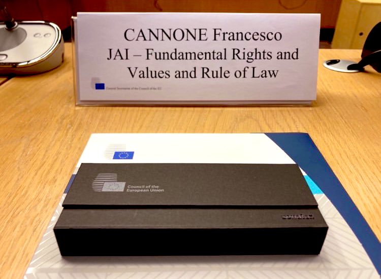 Fr_Cannone's tweet photo. I started working on #FundamentalRights, the #RuleOfLaw and #EUDrugsPolicy in the General Secretariat of @EUCouncil! 🇪🇺

I am very grateful to @StevePeers, @ahmedshaheed, @juliehannah_ and @koldo_casla for their teachings during my course of studies at @EssexHRC. https://t.co/ogzn2az63X