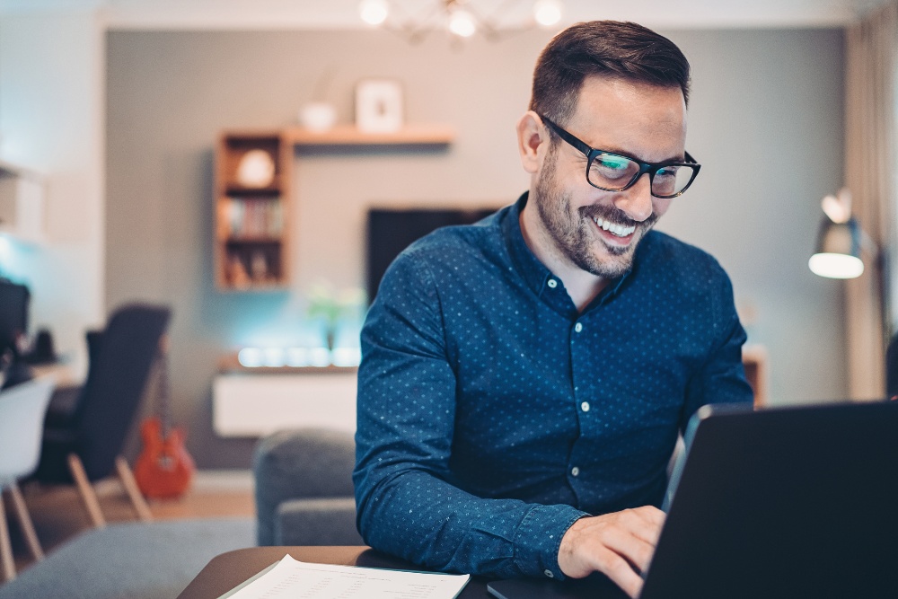 Supporting the hybrid workforce can be complicated— <a href="/citrix/">Citrix</a> #DaaS makes it simple. In our datasheet, you'll learn the five reasons your IT team needs Citrix DaaS. hubs.li/Q01ljbVL0