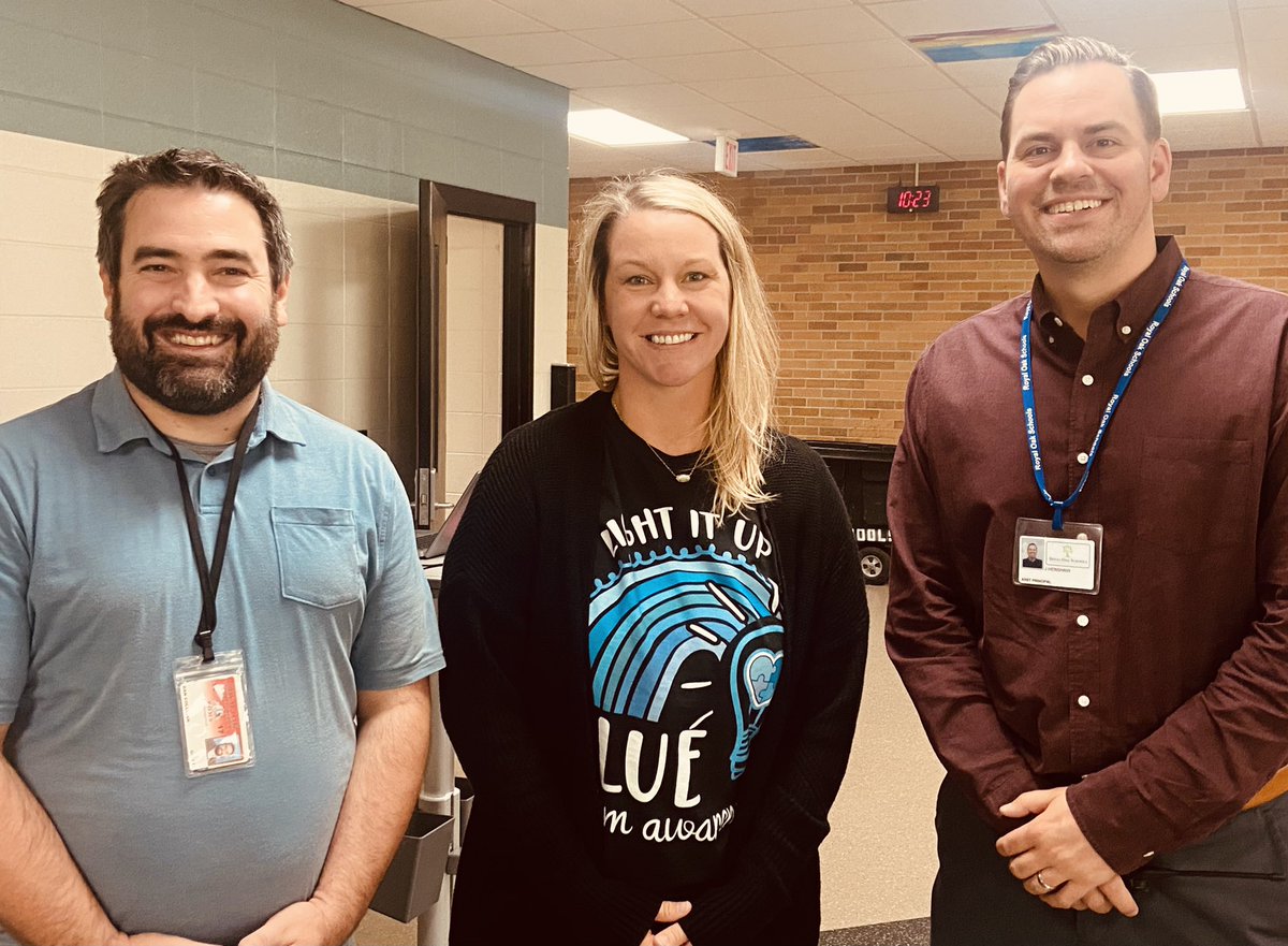 krimeldrum's tweet image. 2022-2023 Royal Oak Middle School Administrative Team! @HenshawROMS @royaloakschools #ROcommunityofexcellence