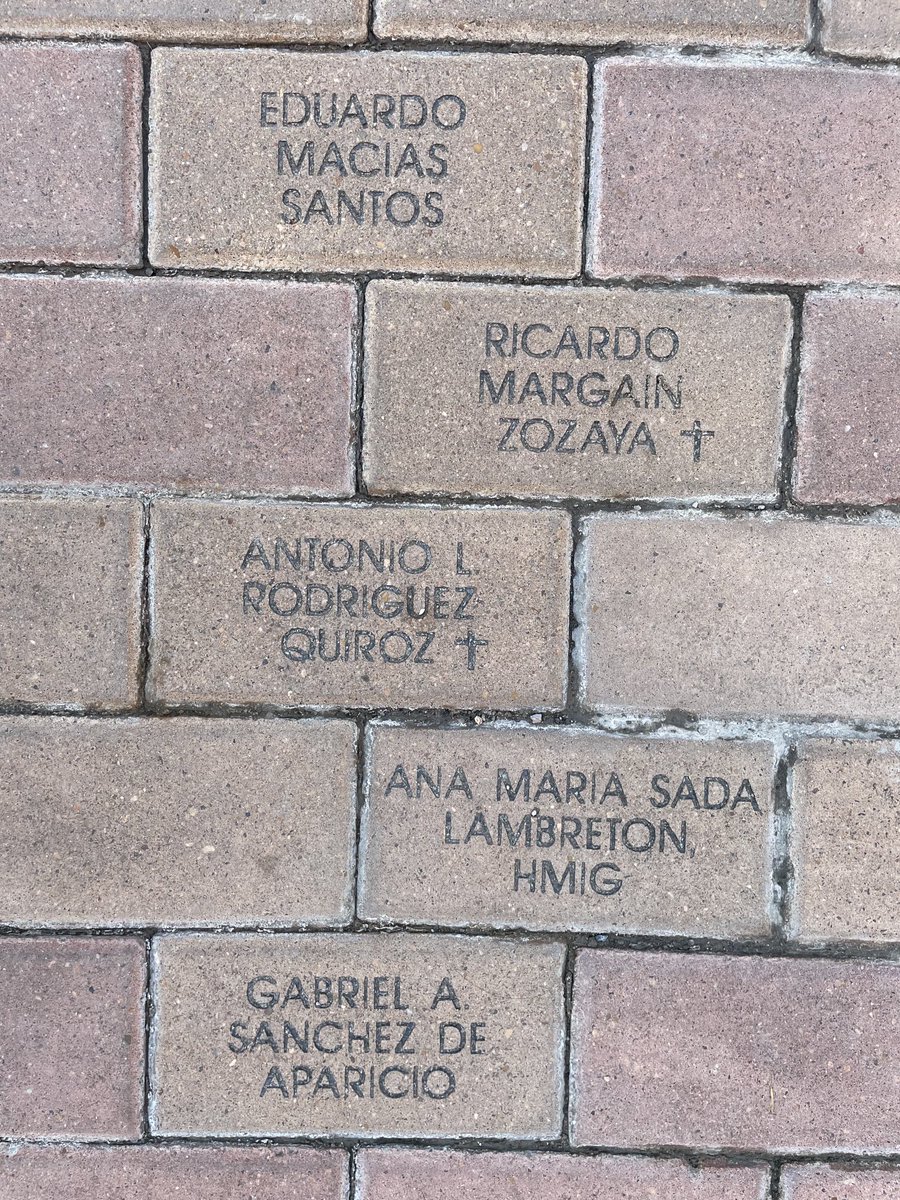 Felicidades ⁦<a href="/udem/">Universidad de Monterrey</a>⁩ por 53 años! Gracias Dios por tantas bendiciones que a través de esta obra recibimos …!