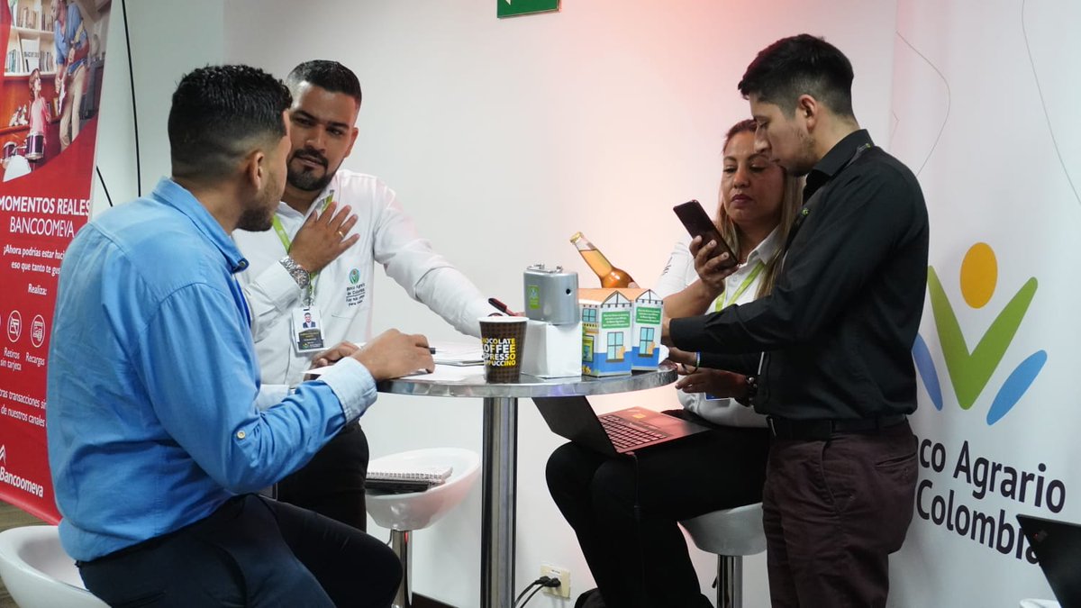 SENA_RValle's tweet photo. Las más de 50 empresas marca SENA participantes del K-Inversionista en #Cali, se encuentran en los sectores de salud, transporte, alimentos, agroindustria, tecnología, negocios verdes, entre otros; y esperan el apoyo de importantes entidades inversionistas https://t.co/k74wcYkgQO