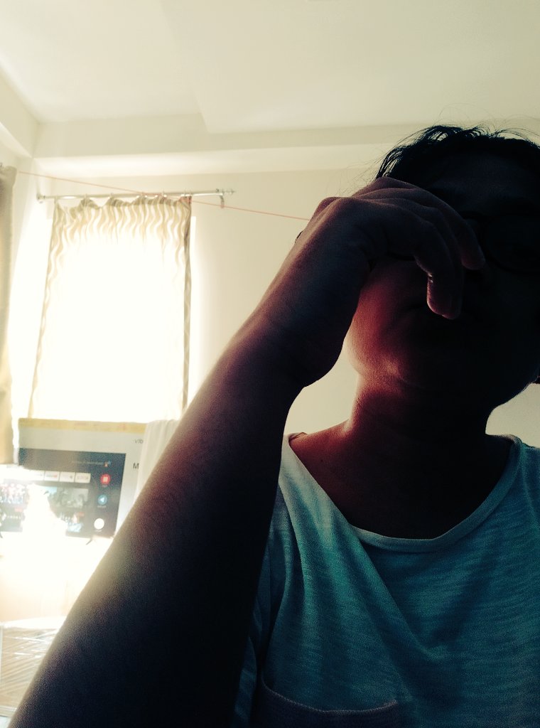 AnubhaMittal12's tweet photo. Hey!
.
.
.
#famefilter #messedup #weekday #aboutnoon https://t.co/D4TSaiRXkR