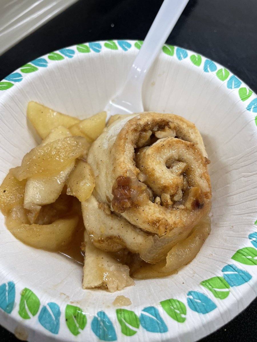 ClarkDanalyn's tweet photo. Lab #1. Apple Cobbler with Cinnamon Swirl Biscuits. Culinary Fundamentals learning the importance of muse en place. Big first lab. Successful day. https://t.co/ARDQW1Npmz