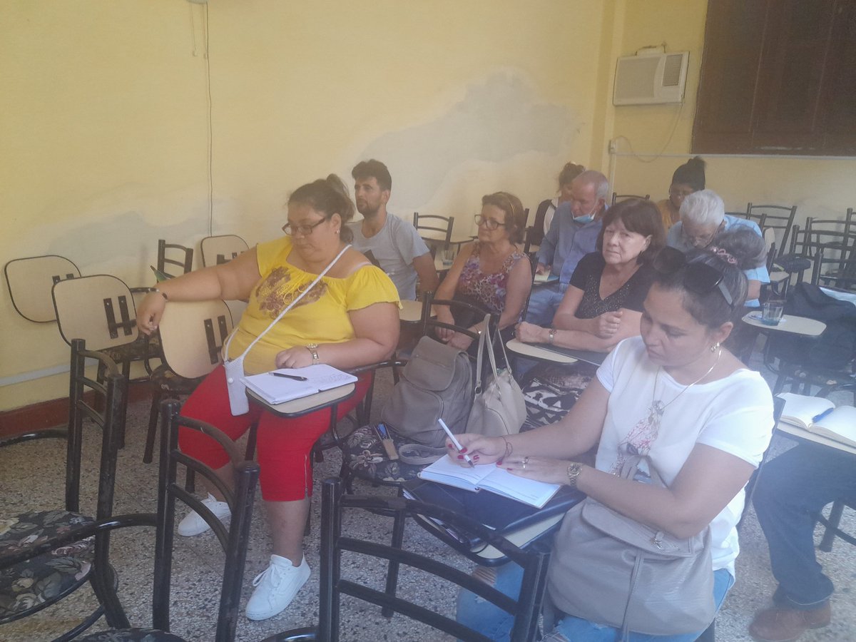 Yuniey050981's tweet photo. Se reúne Delegada del CITMA en Villa Clara con las representaciones de las Autoridades Nacionales Reguladoras del CITMA en la Provincia; Orsa Citma Villa Clara y OTN VC. Se intercambia experiencias de trabajo de ambos órganos reguladores.#Ocitma @JorgeAlvarezAl5 https://t.co/TDZqObokTa