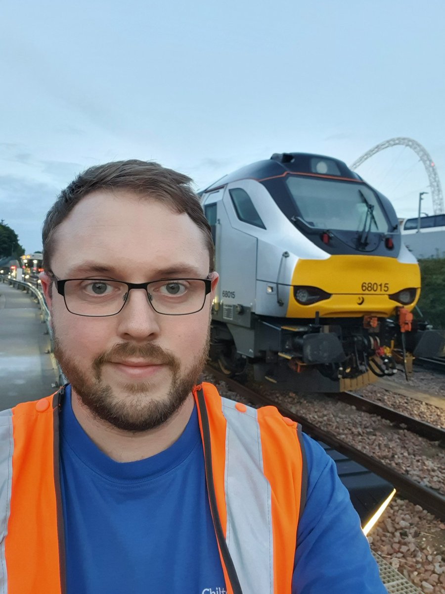 Jordan3Bit's tweet image. Well last night was the end of an era for myself, my time at Chiltern and the railways has come to a close 11 years in all! Last night was my last shift before going on leave, bring on new the new adventure next month!
