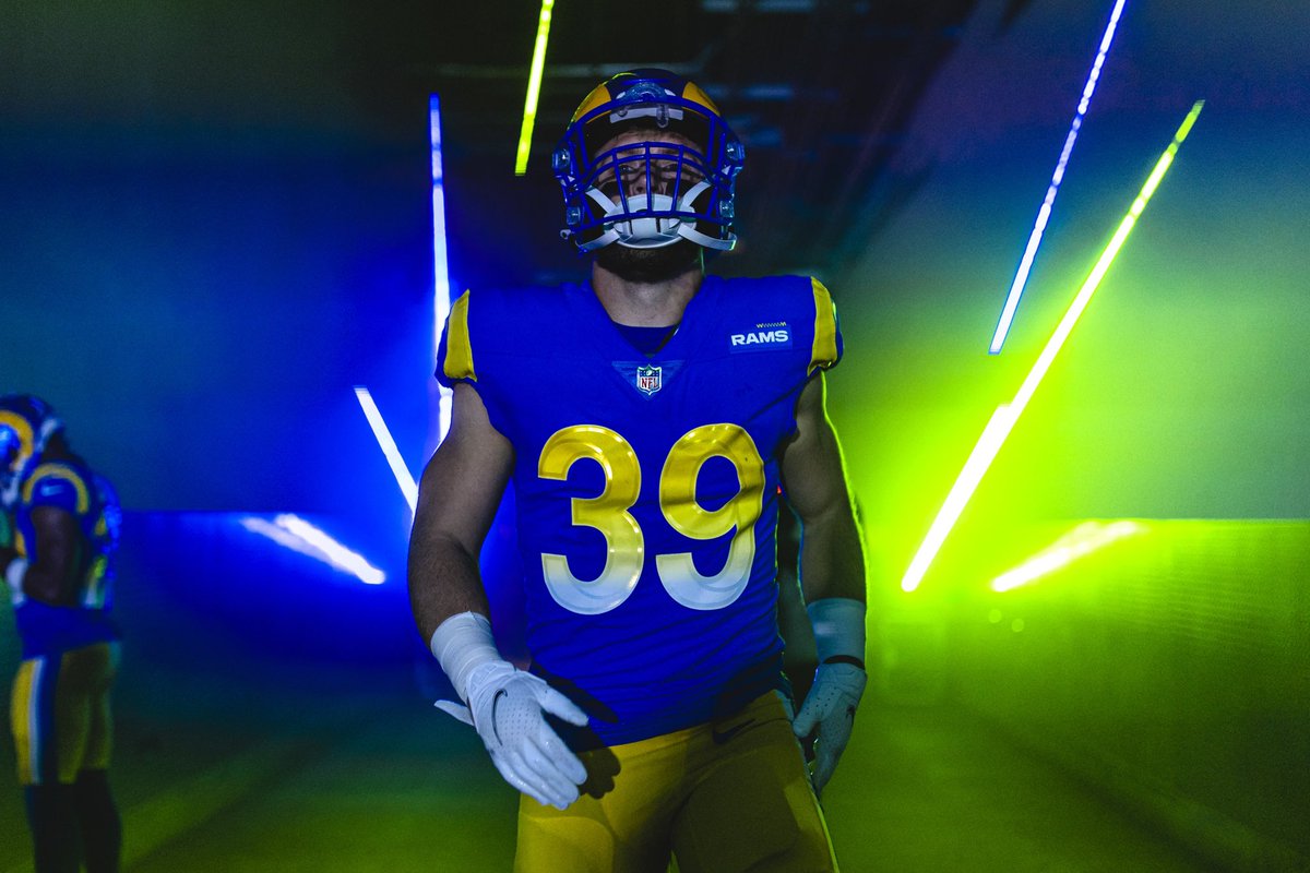 Year 4…but back in #43 😏. Kicking the season off with a little Thursday Night Football!! #HWPO #OWHW