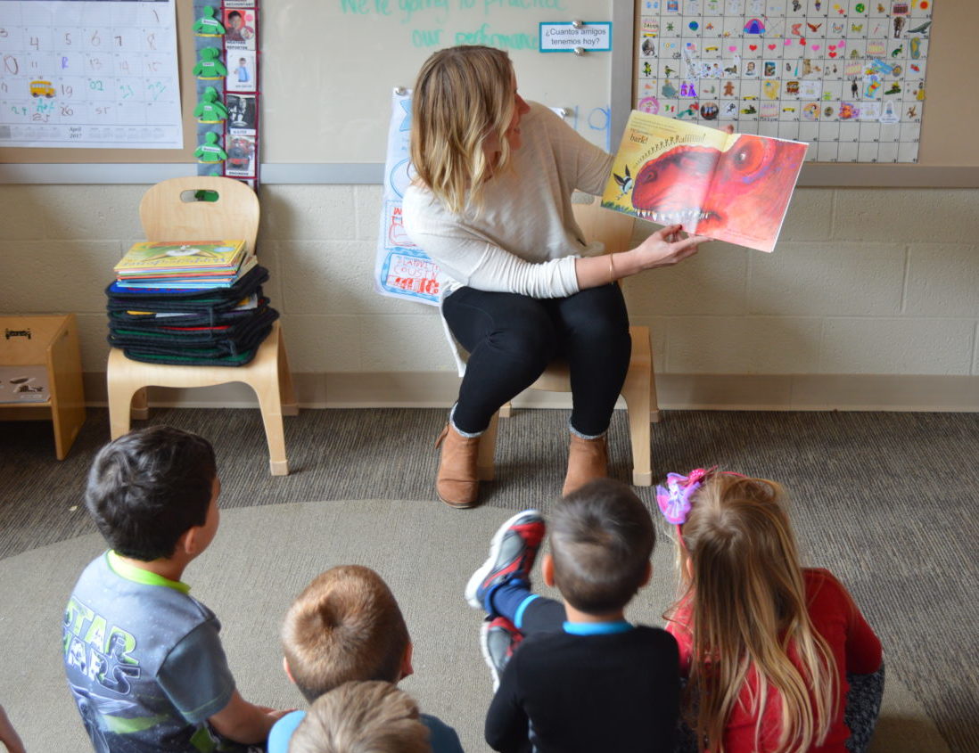At St. David’s Center we focus on the foundational skills of literacy to give children strong starts in their literacy journeys. 
For more information, read our blog:  ow.ly/1foL50KEASW
#earlychildhoodeducation #stdavidscenter #literacyskills