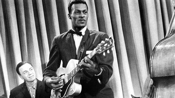 #OTD in 1955, Chuck Berry was featured in Alan Freed’s First Anniversary Rock 'n Roll Party! If you were on the guest list, who’s your +1? 🎸