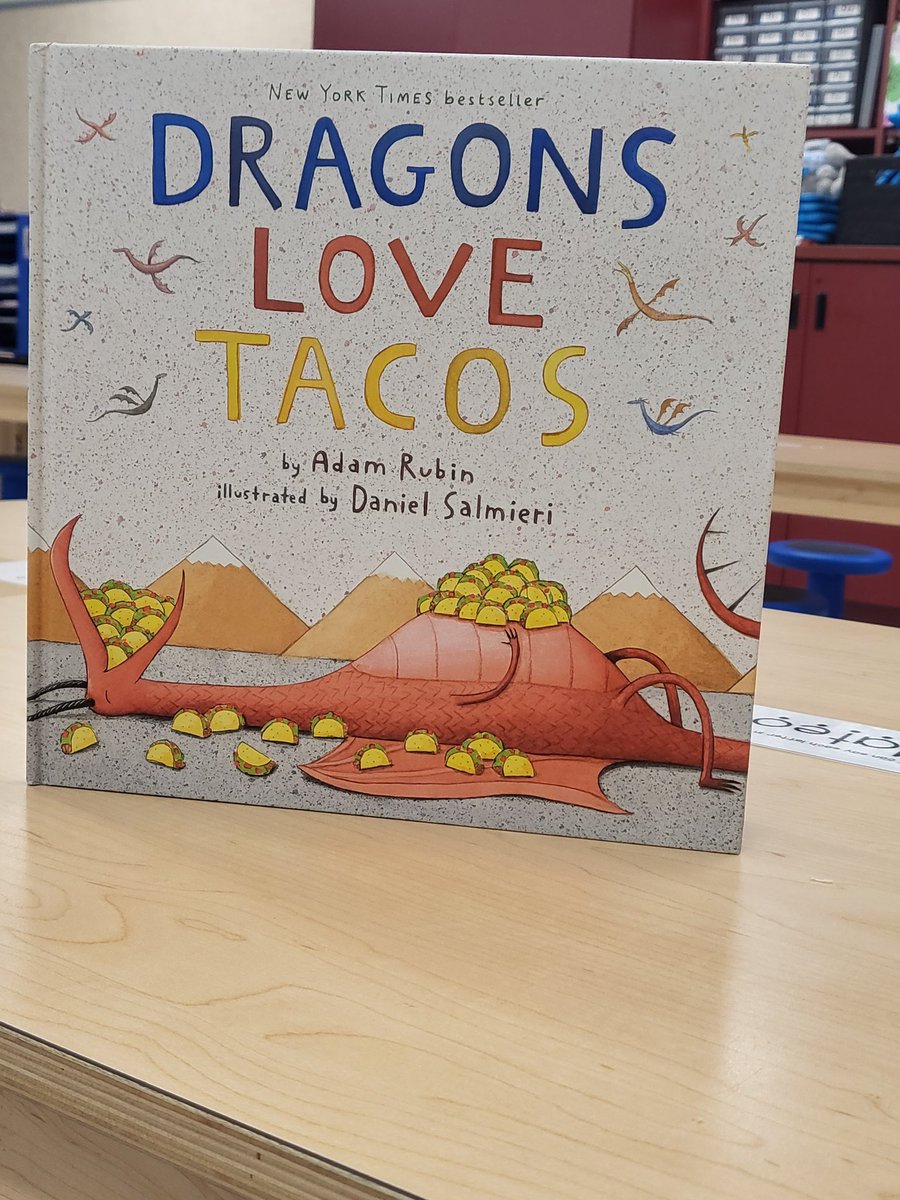 agent1979's tweet photo. Our tiny tigers LOVED reading with our bearded dragon! @alexgordon16 
#DCEStigers https://t.co/wINBGmEGtV