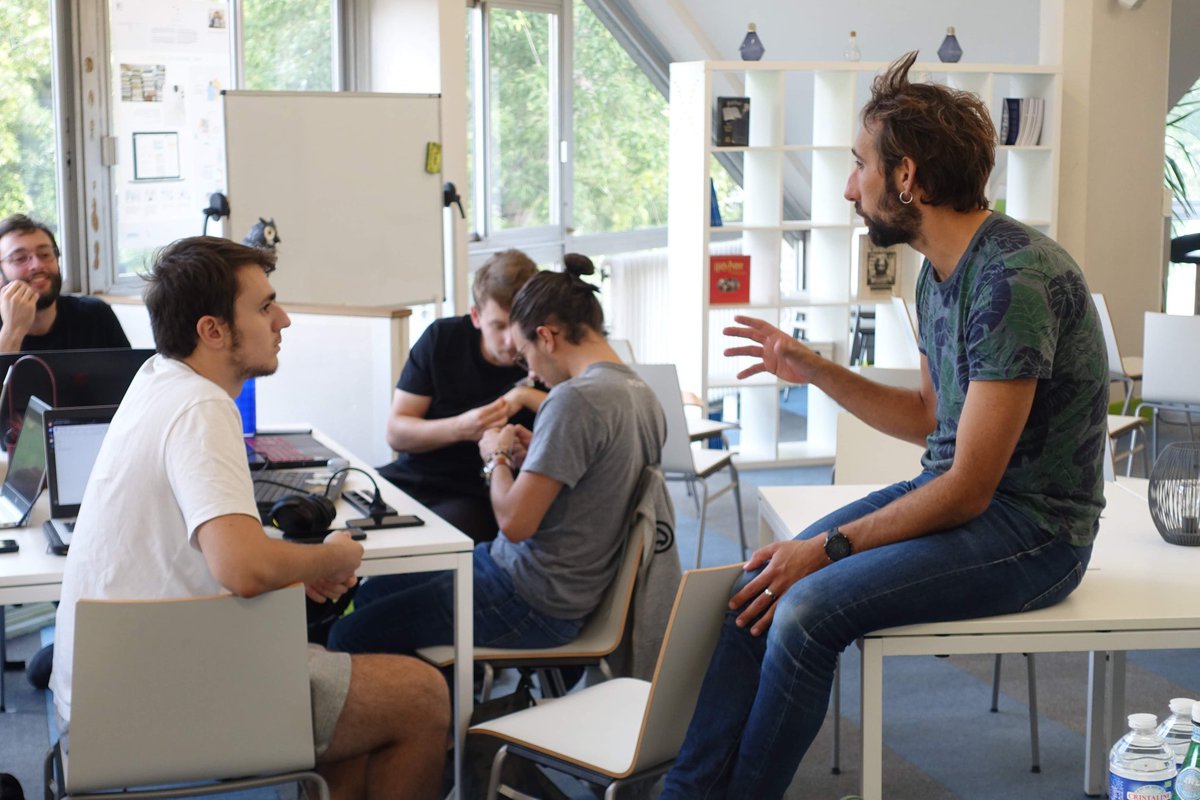 dimitry18's tweet image. 🚀 #EpitechMoonshot : Dernier jour thématique pour nos étudiants sur la société. Merci à l’@AgenceDeclic, @kergoz @ille_et_vilaine, @Pole_Emploi_BZH, @tichedor @metropolerennes @LabFabfr et @ArthurTarroux @ESTIMnumerique pour leur venue. De beaux moment d’échanges 🙏🤝 #Epitech