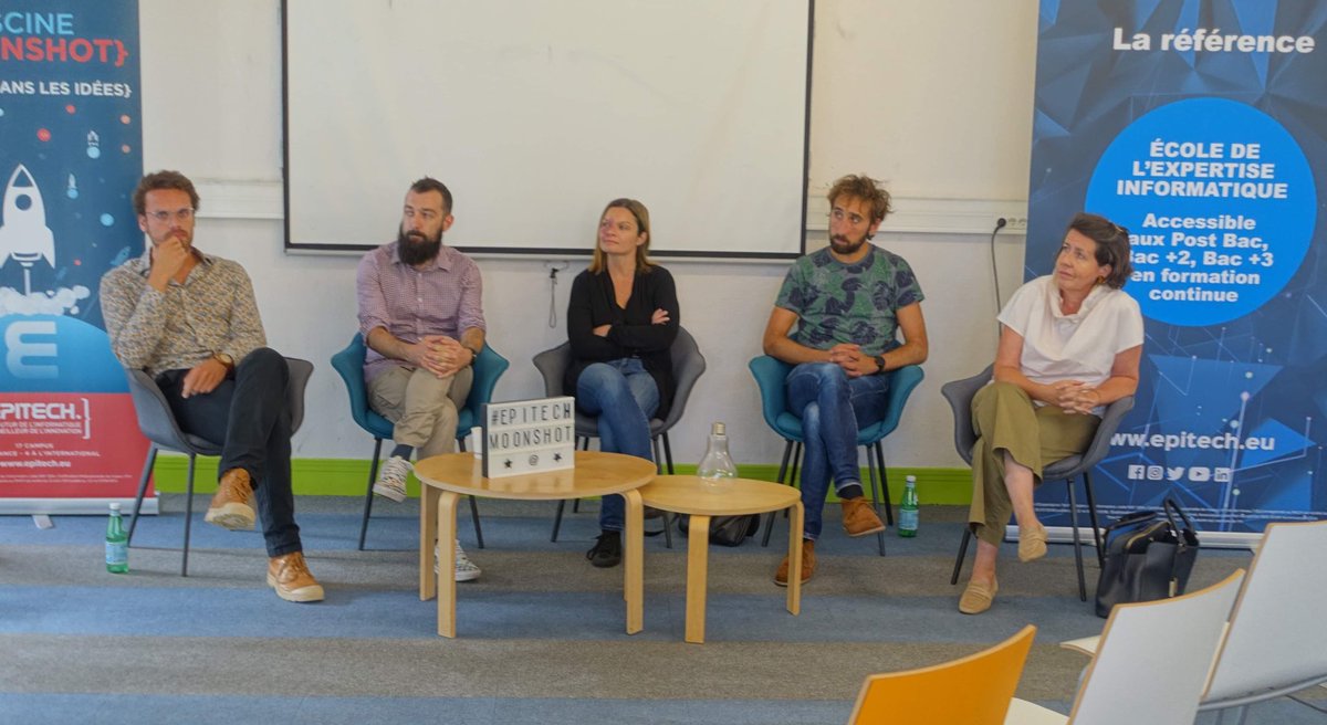 dimitry18's tweet image. 🚀 #EpitechMoonshot : Dernier jour thématique pour nos étudiants sur la société. Merci à l’@AgenceDeclic, @kergoz @ille_et_vilaine, @Pole_Emploi_BZH, @tichedor @metropolerennes @LabFabfr et @ArthurTarroux @ESTIMnumerique pour leur venue. De beaux moment d’échanges 🙏🤝 #Epitech