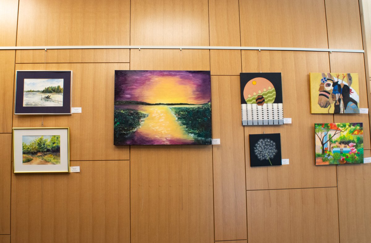 PHLibrary's tweet photo. Come view elegant and harmonious artwork created by the Arlington Heights Art Guild! ๐จ It will be on display this whole month of September ๐
#PHPL #Libraries #Library #LibraryLove #Art #ArtExhibit #ArtDisplay #ArlingtonHeightsArt #Talent #WeSupport #Local #Artists https://t.co/WFvBo0NSYA