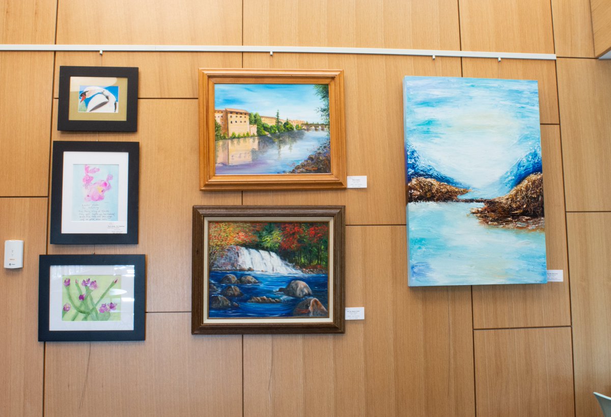 PHLibrary's tweet photo. Come view elegant and harmonious artwork created by the Arlington Heights Art Guild! ๐จ It will be on display this whole month of September ๐
#PHPL #Libraries #Library #LibraryLove #Art #ArtExhibit #ArtDisplay #ArlingtonHeightsArt #Talent #WeSupport #Local #Artists https://t.co/WFvBo0NSYA