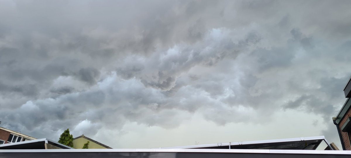 G_W66's tweet photo. Oeps again 🌩 https://t.co/lV9JaFlBYi