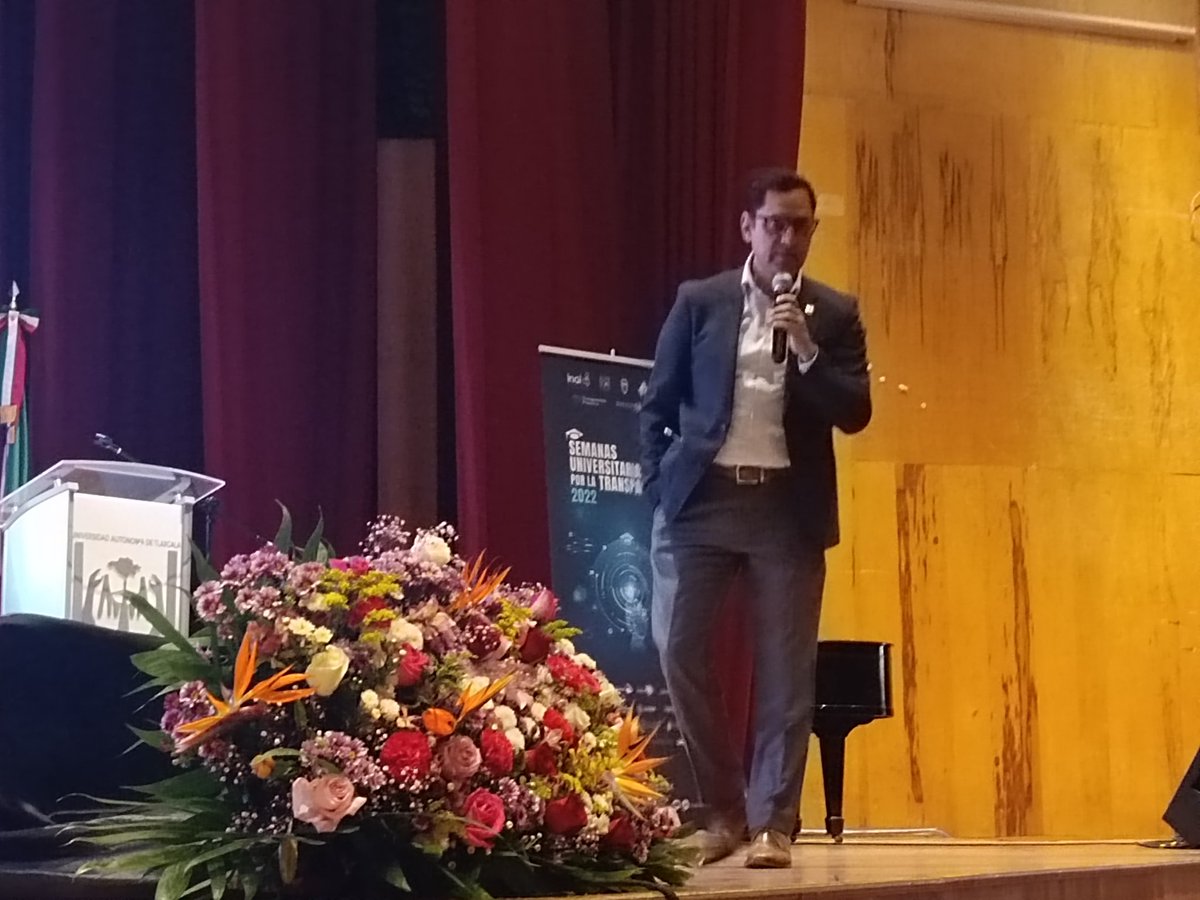 AdrianAlcala75's tweet photo. 🔐Listos para presenciar la Conferencia sobre Privacidad y Protección de Datos Personales en las Redes Sociales, a cargo del Académico @David_CabreraC. ¡Acompáñanos #EnVivo! 👇

🔗https://t.co/2a96or4M4y https://t.co/NHJs1hCIbI