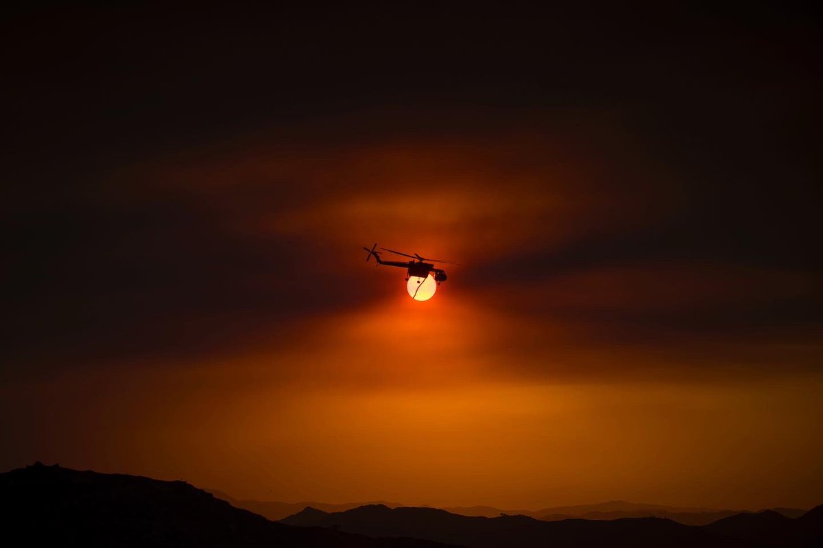 ericthayer's tweet photo. #FairviewFire Hemet, CA @business https://t.co/lvTEqlEYre