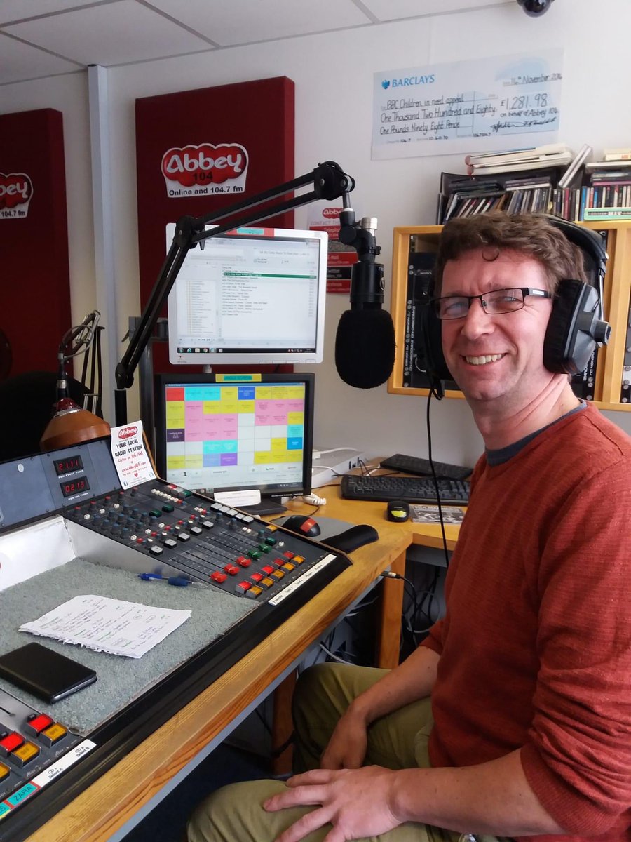 It’s a brand new regular Show for a Friday evening here on Abbey104 at 7pm starting this week 
We welcome back to the Station Andy Hay with The Music Edition Show, for the first 3 Fridays of the Month.
Broadcasting locally &amp; online around the world 
abbey104.com 👈👍