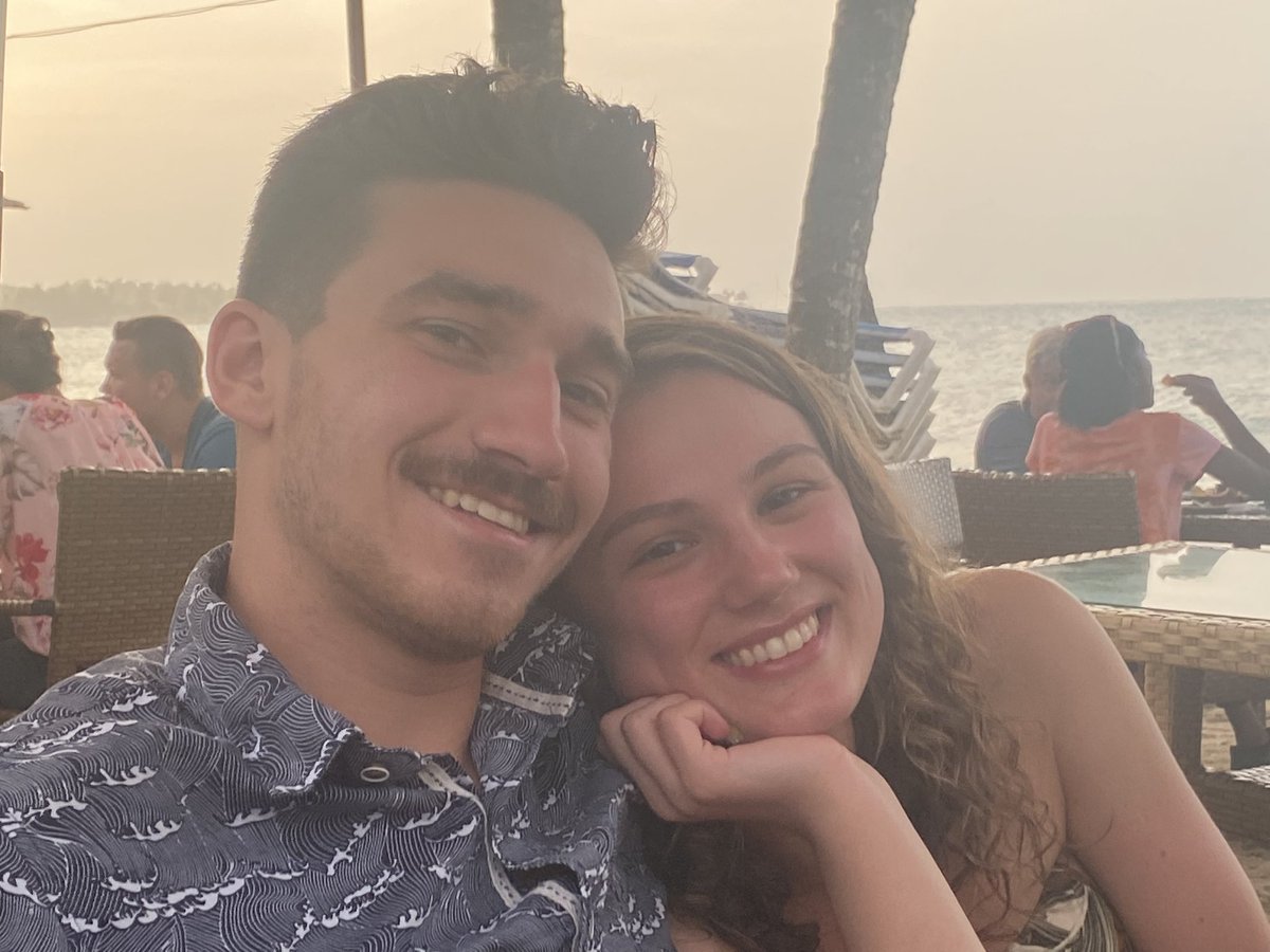 Only_Sinner's tweet photo. My gf is the best https://t.co/mcmBCWMIzS