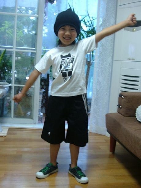 kimjunkyv09's tweet photo. HAPPY BIRTHDAY KIM JUNKYU
ga kerasa dah 2 tahun gua ngerayain ultah u,makasih untuk semuanya,semoga gua masih bisa ngerayain ultah u di tahun berikutnya ya kyu❤️❤️

JUNKYU AT 22
#GrandFestivalJUNKYUDay
#뀨월뀨일_준규_생일이다요
#月火水木金土日ジュンギュを想ってる @treasuremembers https://t.co/HcsVRdhiiD
