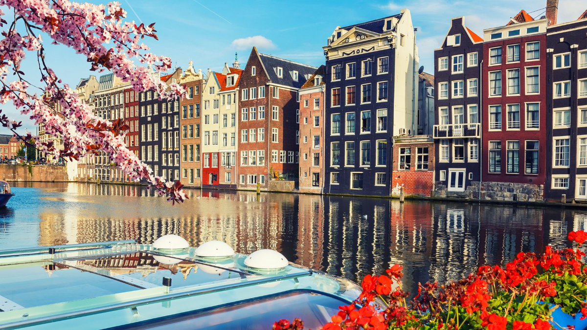 13 Days until #QRL Hackathon 2022 takes place in Amsterdam (21-22 September) 💻 🛠 

If you're planning to attend, be sure to click the link below to fully register ⤵️

theqrl.org/events/qrl-hac…