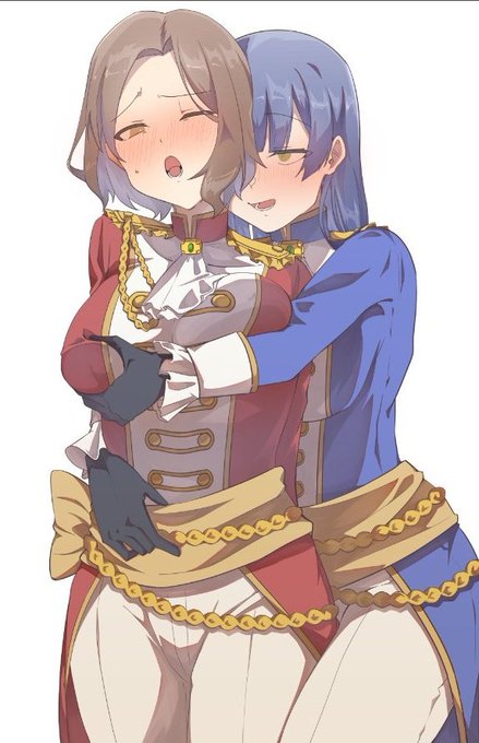 目とか口はまだ濡れてないけど、紅入れて影しっかり描くとかなり良いわね😉💕 