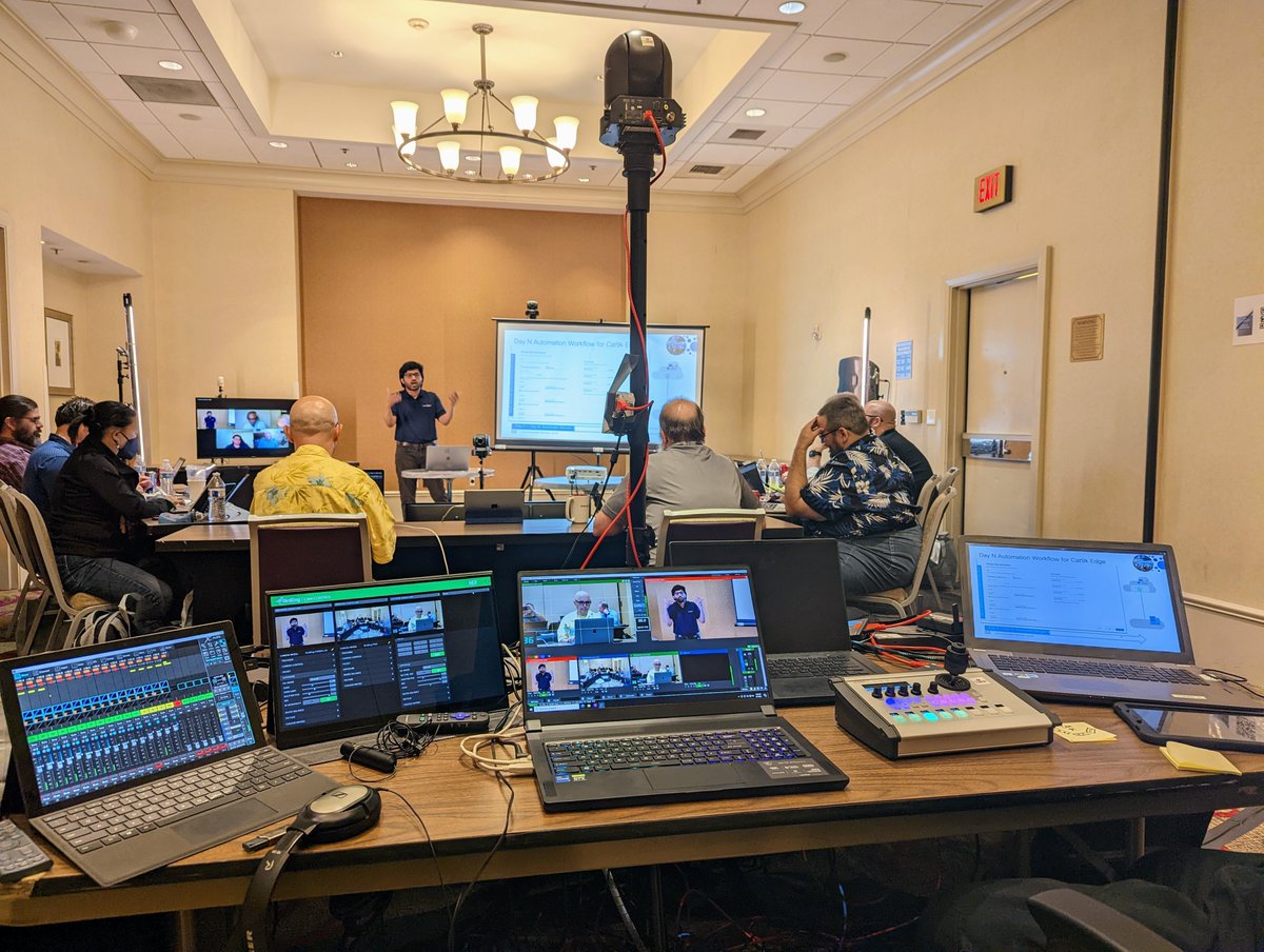 Good morning everyone! We're happy to be behind the scenes at #NFD29