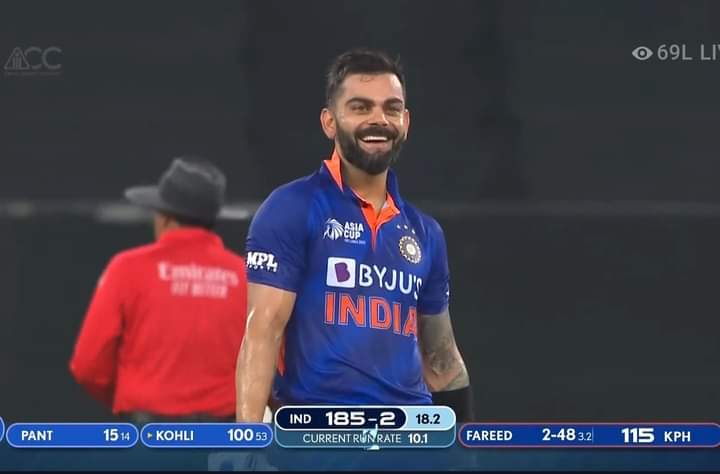KassnMk's tweet photo. The King Is Back@viratkohli
#ViratKohli𓃵 https://t.co/sqxXBs3uTm