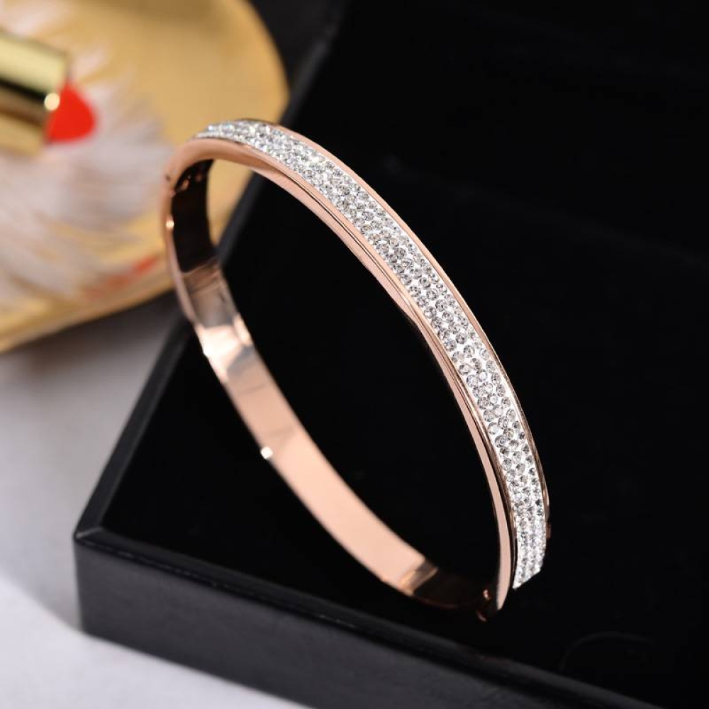 Luxury Shiny Crystal Stainless Steel Bangle - RUNA

£ 28

🌏 FREE Worldwide Shipping

#bangles #bracelets #thezasha #jewelrydesign #jewelrylovers

Get it here ——> bit.ly/3DjTE5k