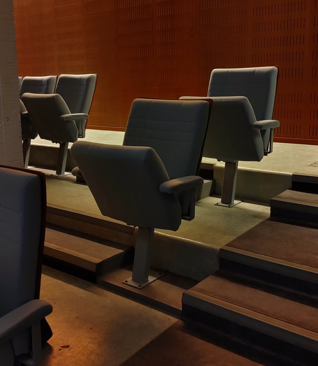 PiiaBartos's tweet image. Hehe, #EFMCYMCS22 has seats for social distancing. Or Finnish people. Great. 🤗 #VeryFinnishProblems