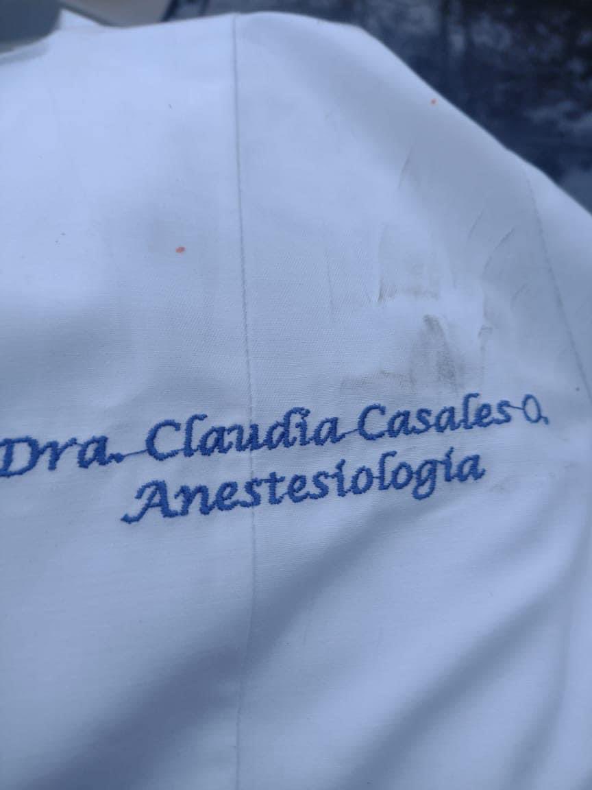 MediCasos's tweet photo. Amigos. #acaba de sufrir un accidente la doctora. 
Si alguien la conoce avísenos. 

Fue en #Tlalmanalco 

Maximo difusión. https://t.co/FfYr1EpK98