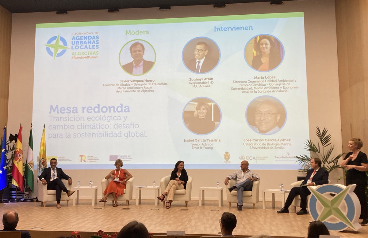 clementepiter's tweet photo. Interesantísima mesa redonda sobre el cambio climático como desafío para la sostenibilidad global.   Muchos retos por delante, mucha responsabilidad @aytoalgeciras #RumboAlFuturo https://t.co/9w8bOaEvOm