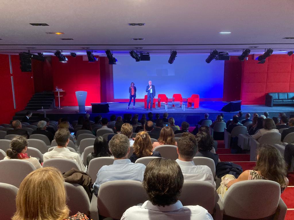 Vt_Lecomte's tweet photo. We are delighted to be back together with head office teams. It’s so great to have that personal touch. We have looked over the past year &amp; our ambitions for the future. I’m enthusiastic about what we are going to achieve. Thank you everyone. https://t.co/drsIXo0u0q