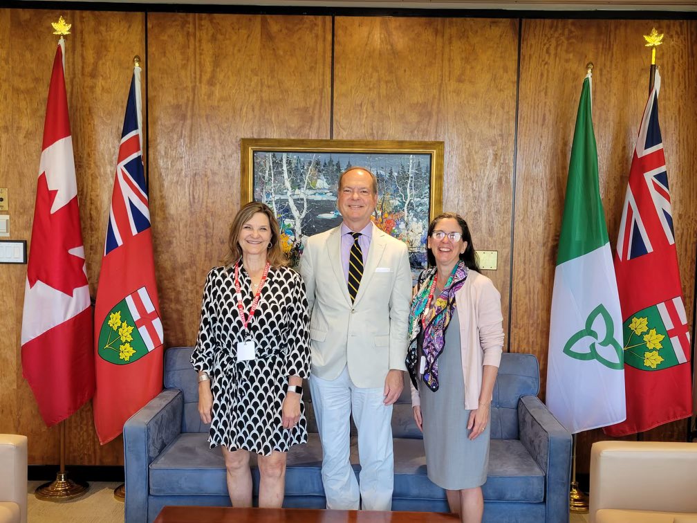Responsible gambling has always been a top priority for me, and this government. Great to continue the conversation about responsible gambling in Ontario with Shelly and Tracy from @RGCouncil this morning.