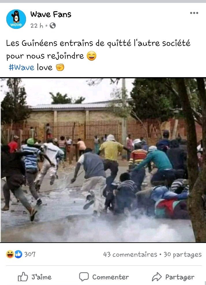 callmeibrahime's tweet photo. Pendant ce temps sur Facebook
#WaveFans vs #OrangeFans https://t.co/0E8LqplqzY